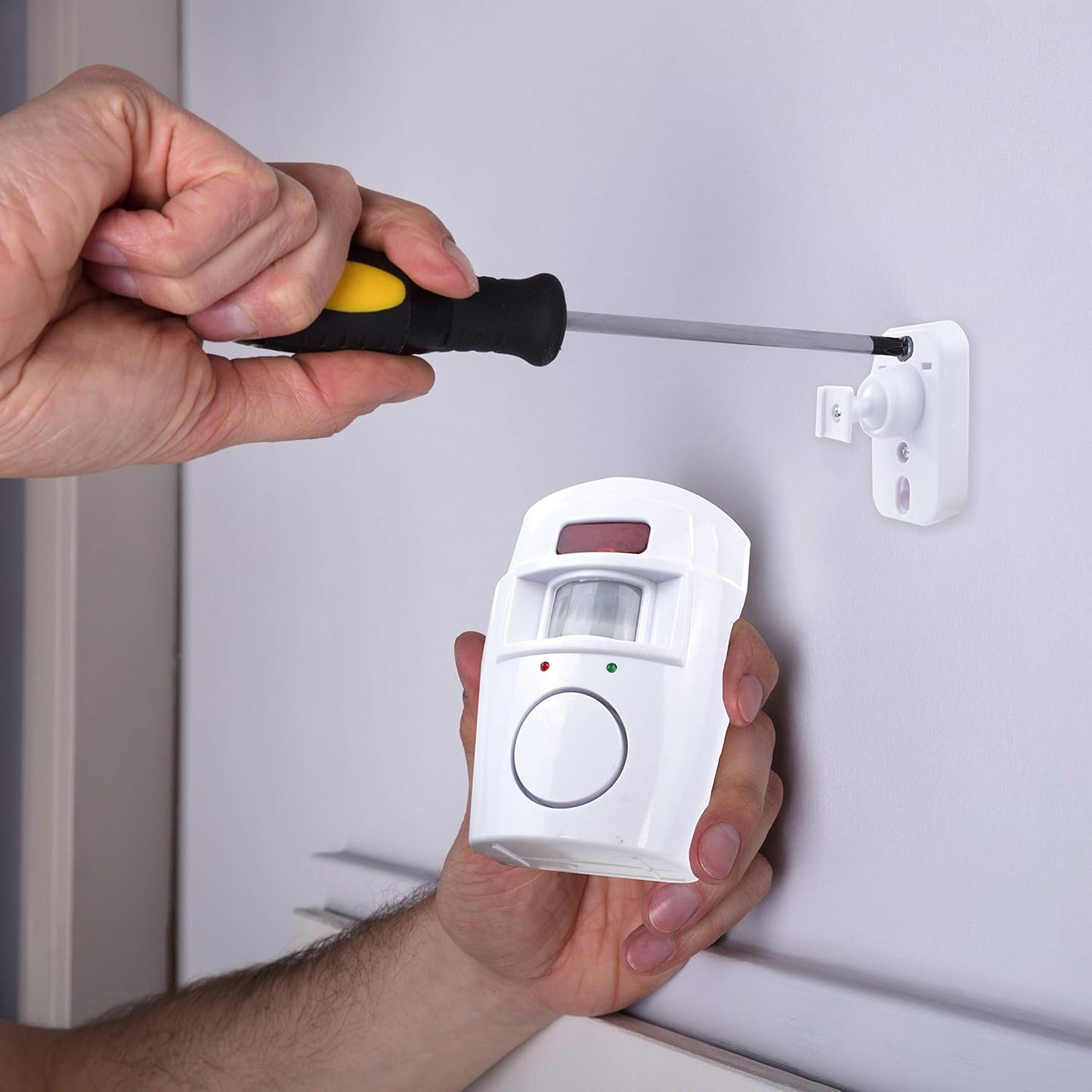 SeguriHome™ Tu Alarma Inteligente al Instante